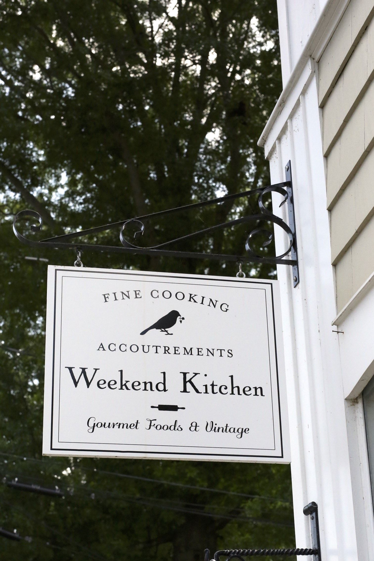 store sign for Weekend Kitchen in Essex CT