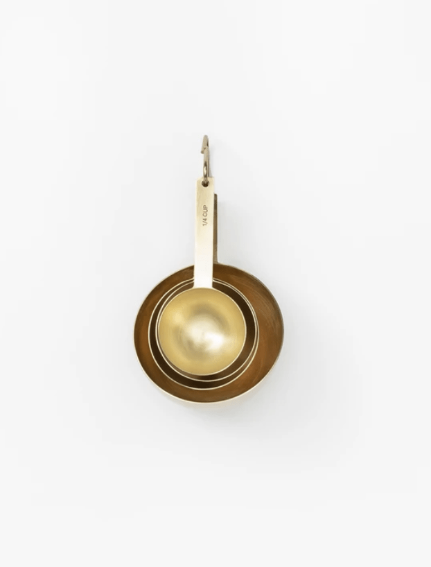 gold measuring cups