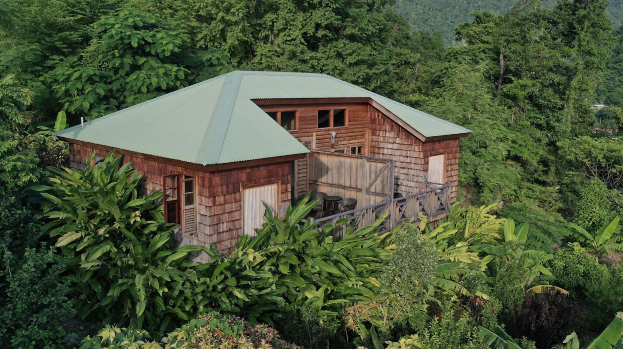 treehouse in Dominica